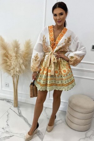 Jennyfer Garment Sarı Atlas Kumaş Elbise – Enerjik ve Işıltılı Bir Tarz