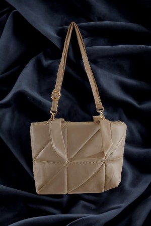 Rahatlık Ve Şıklığın Buluştuğu Bayan Omuz Çantası Krem Omuz