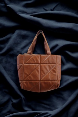 Rahatlık Ve Şıklığın Buluştuğu Bayan Omuz Çantaları Kahverengi